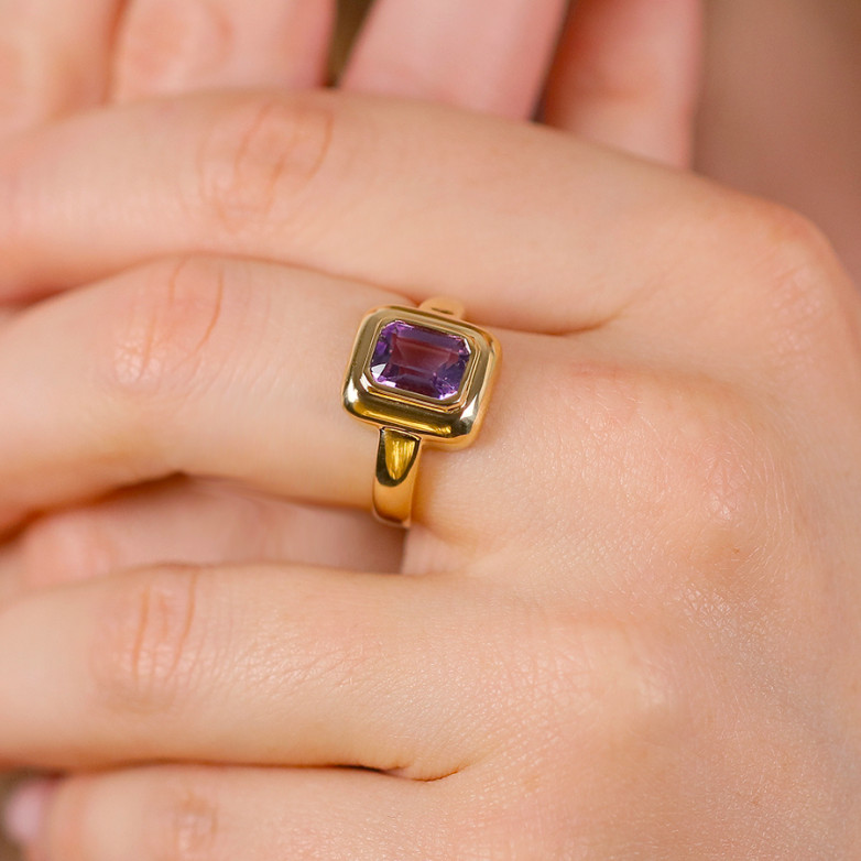 Amethyst ring 1.30 carat...