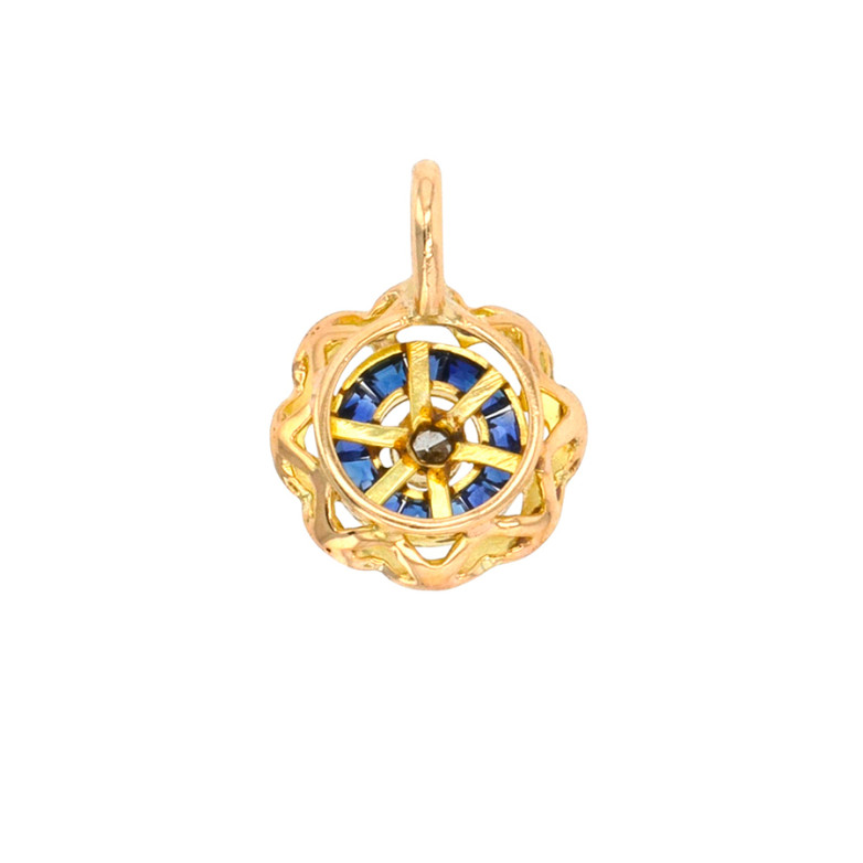 Vintage pendant with 0.13...