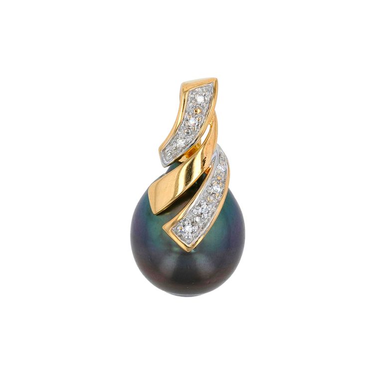 Pendant diamonds 0.03 carat...
