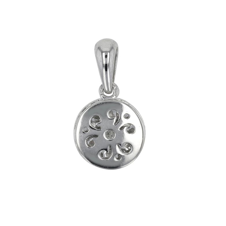 Diamond pendant 0.76 carat...