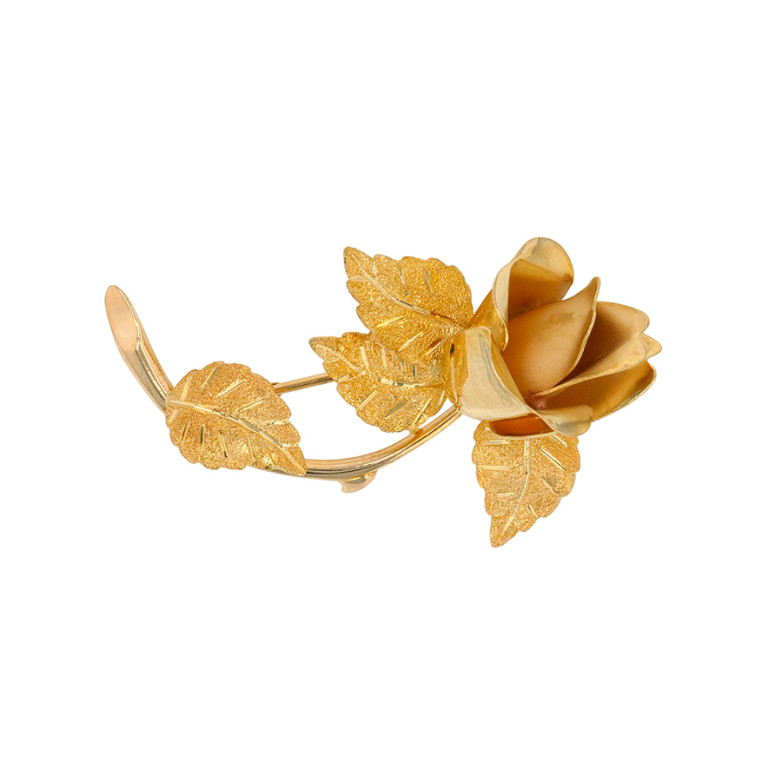Vintage yellow gold flower...