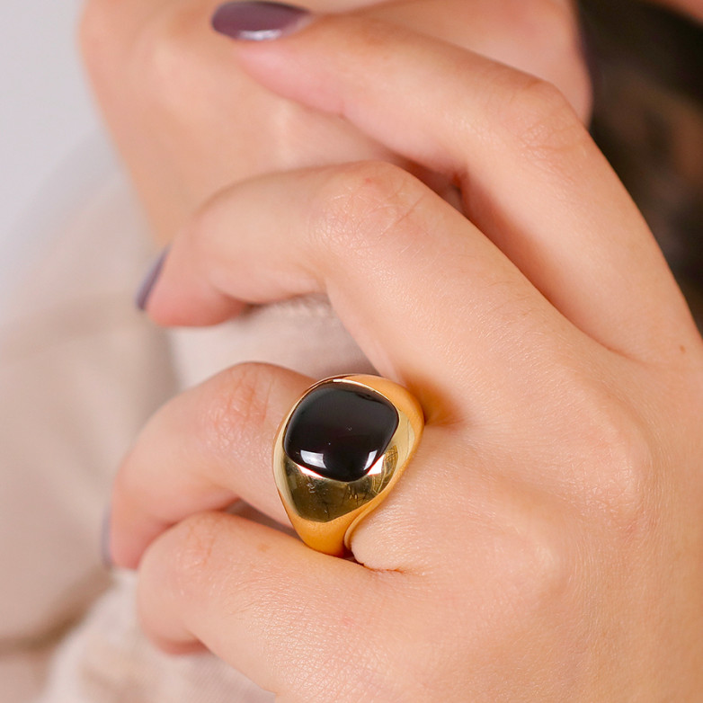 Ring POMELLATO garnet...