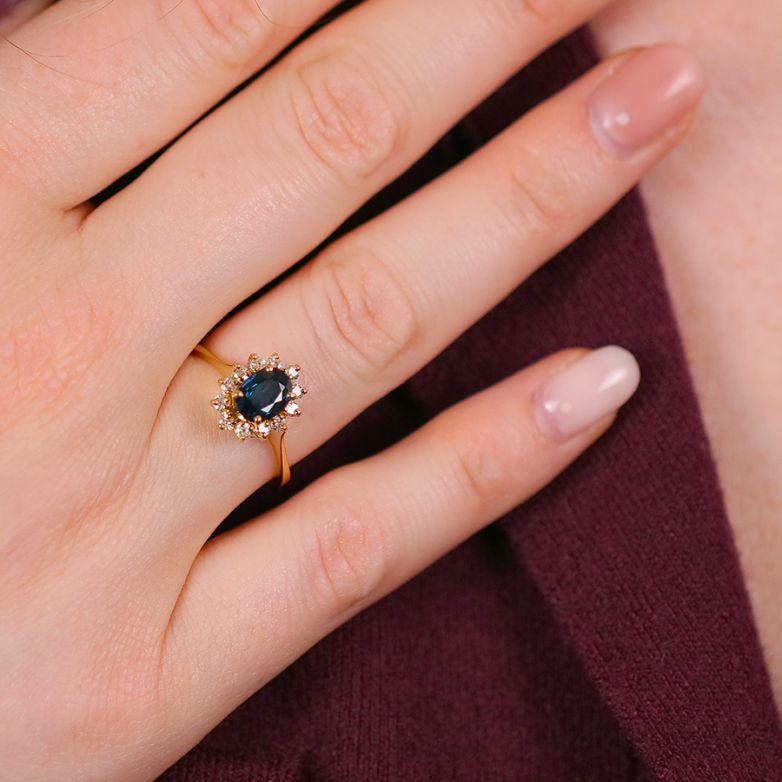 Ring daisy sapphire 0.60...
