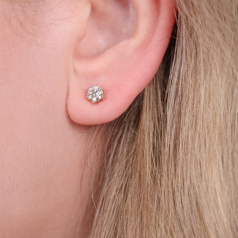 Earrings diamonds 1 carat...