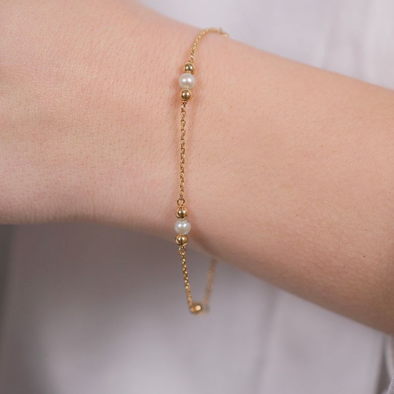 Pearl bracelet yellow gold...