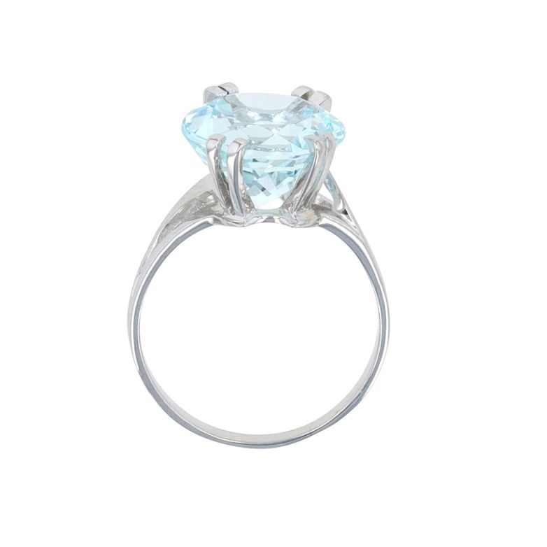 Aquamarine ring 4.96 carats...