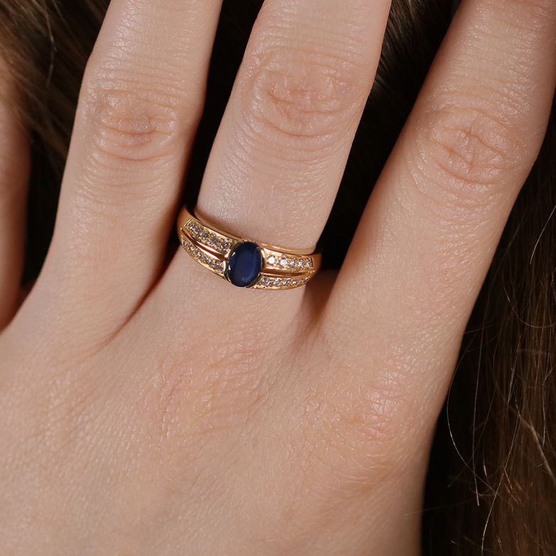Ring sapphire 1.06 carat...
