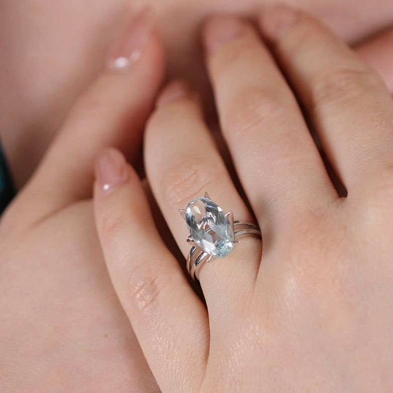 Vintage aquamarine ring...