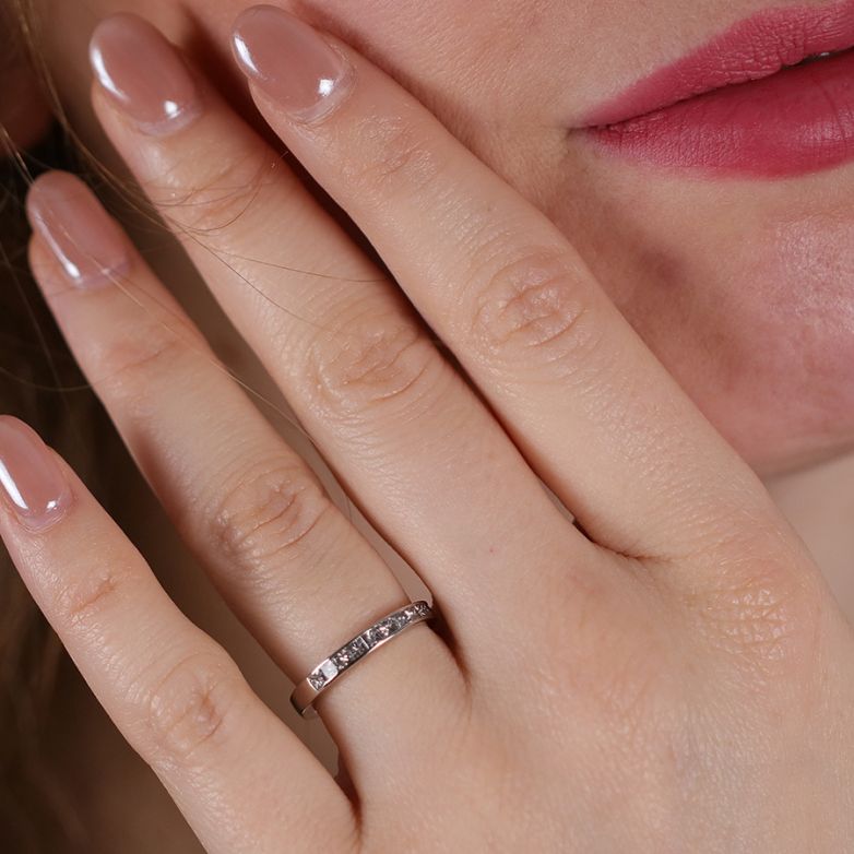 Diamond wedding band 0.65...