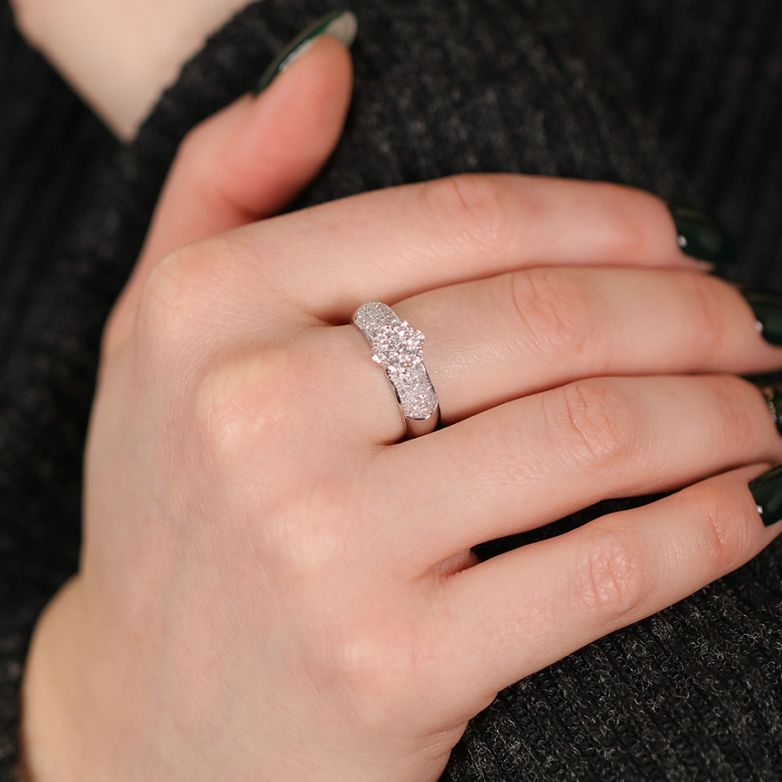 Diamond ring 1.09 carat...