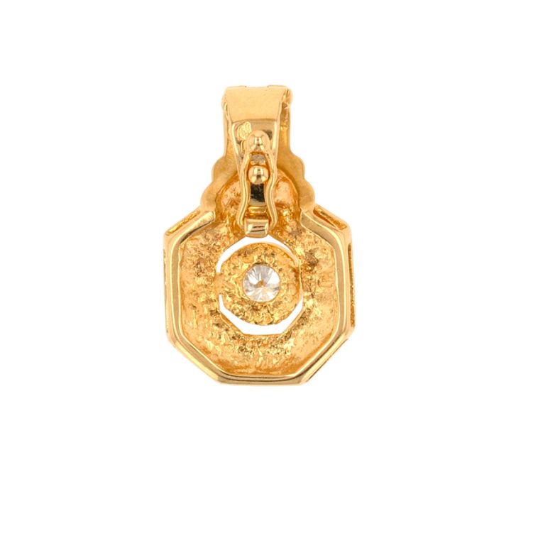 Diamond pendant 0.14 carat...