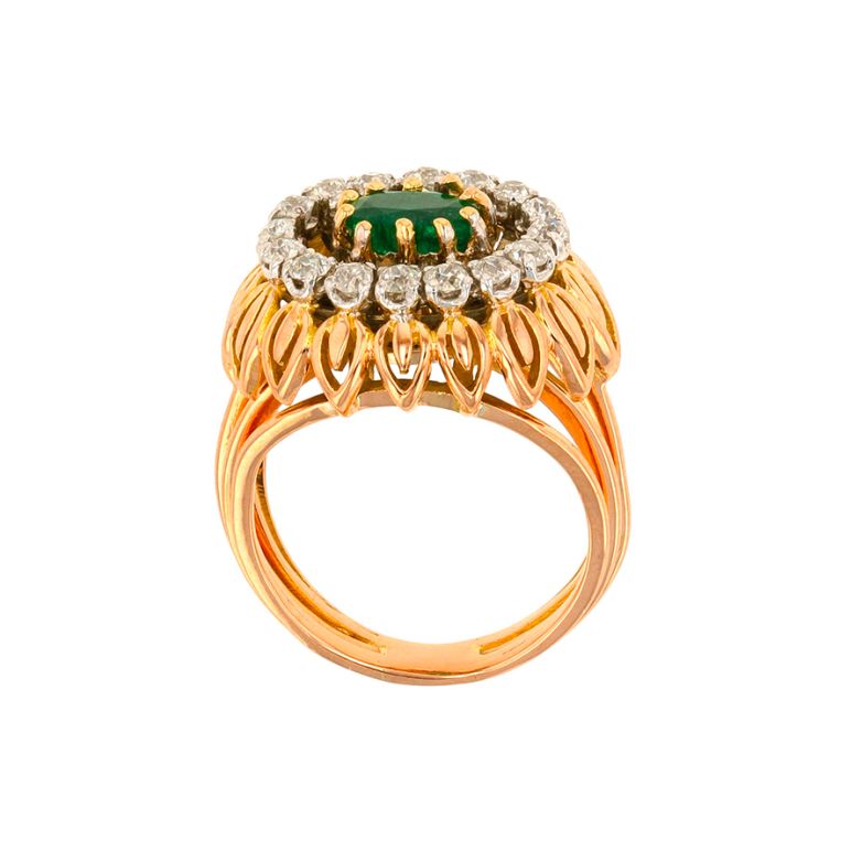 Vintage ring emerald 0.66...