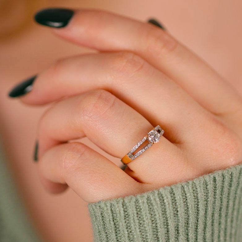 Solitaire diamond 0.49...