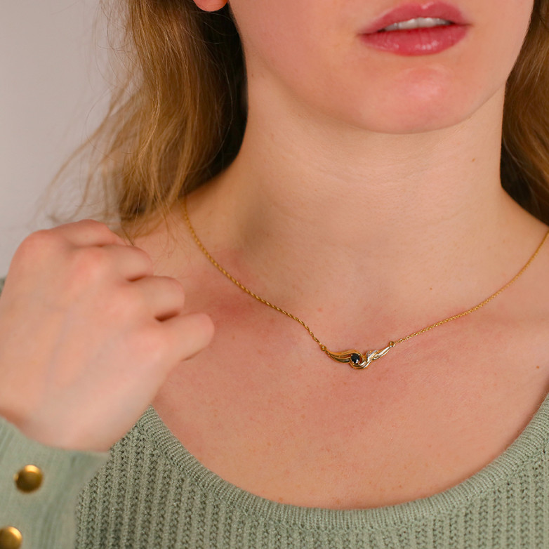 Vintage sapphire necklace...