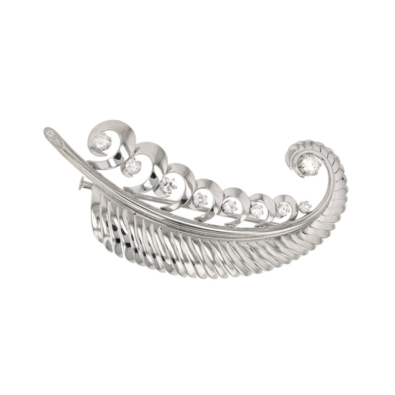 Vintage feather brooch...