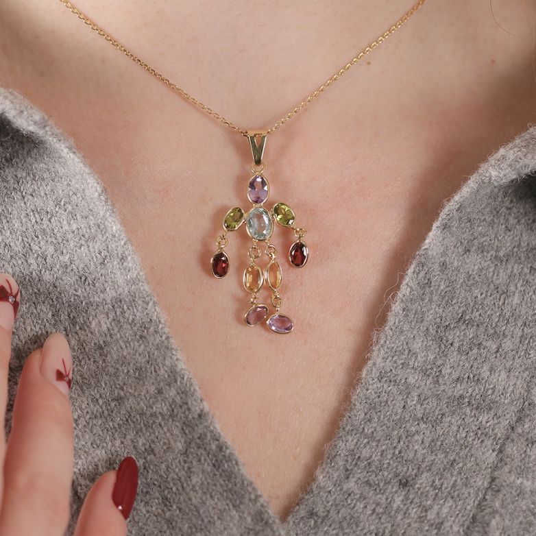 Articulated gemstone...
