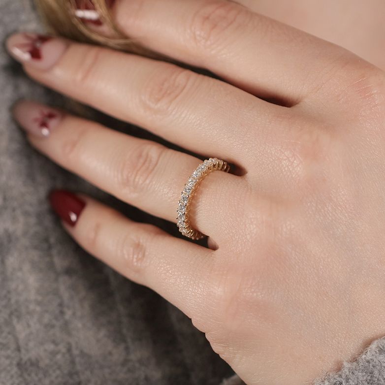 Diamond wedding band 1.05...