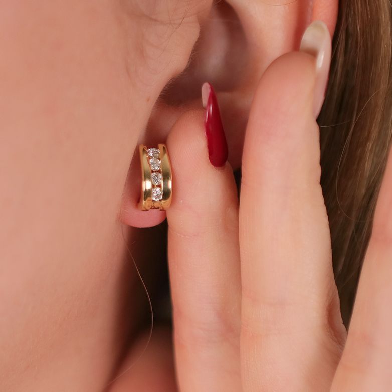 Earrings diamonds 0.40...