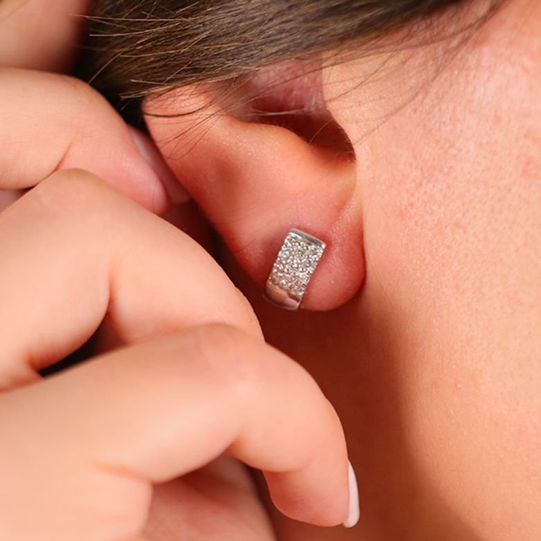 Earrings diamonds 0.44...