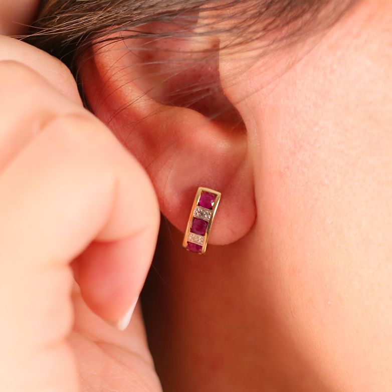 Earrings ruby 0.48 carat...