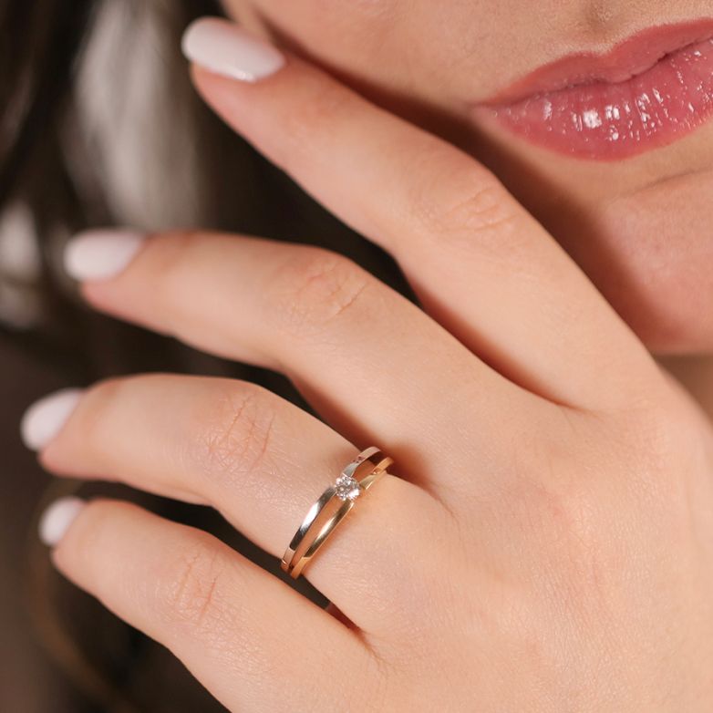 Diamond ring 0.13 carat 2...