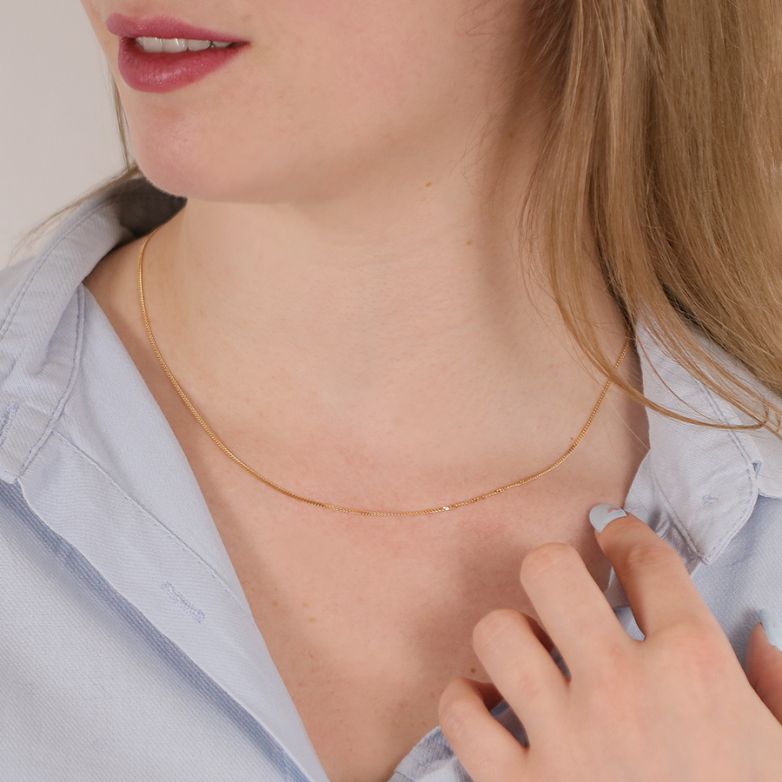 2.45g yellow gold curb chain