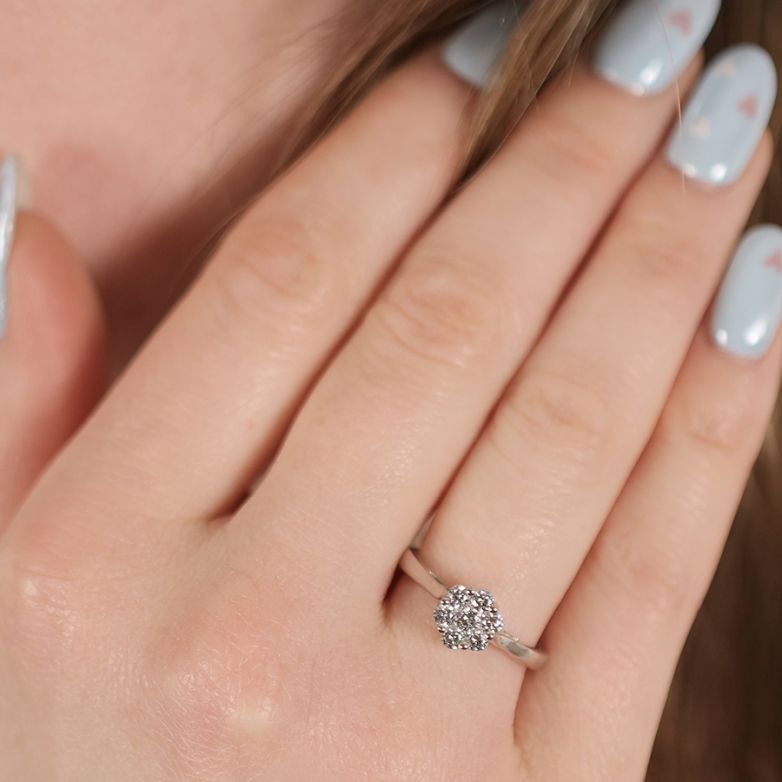 Diamond ring 0.44 carat...