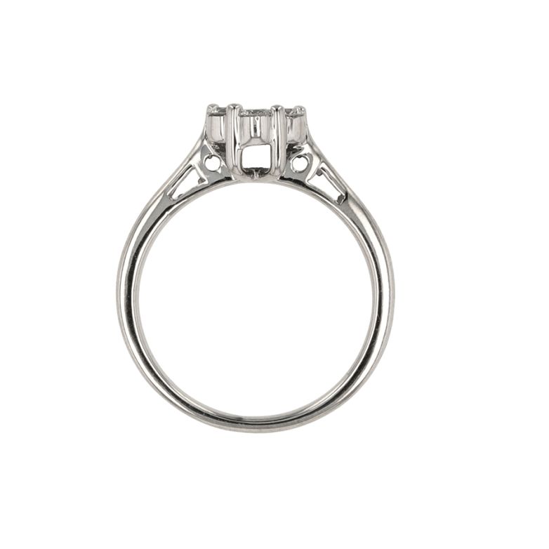 Diamond ring 0.44 carat...