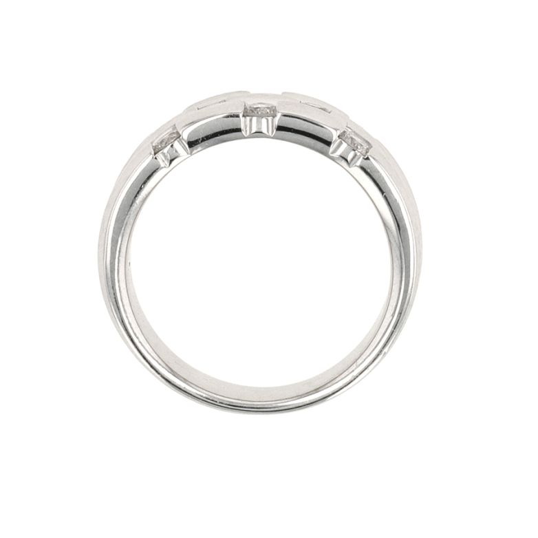 Diamond ring 0.50 carat...
