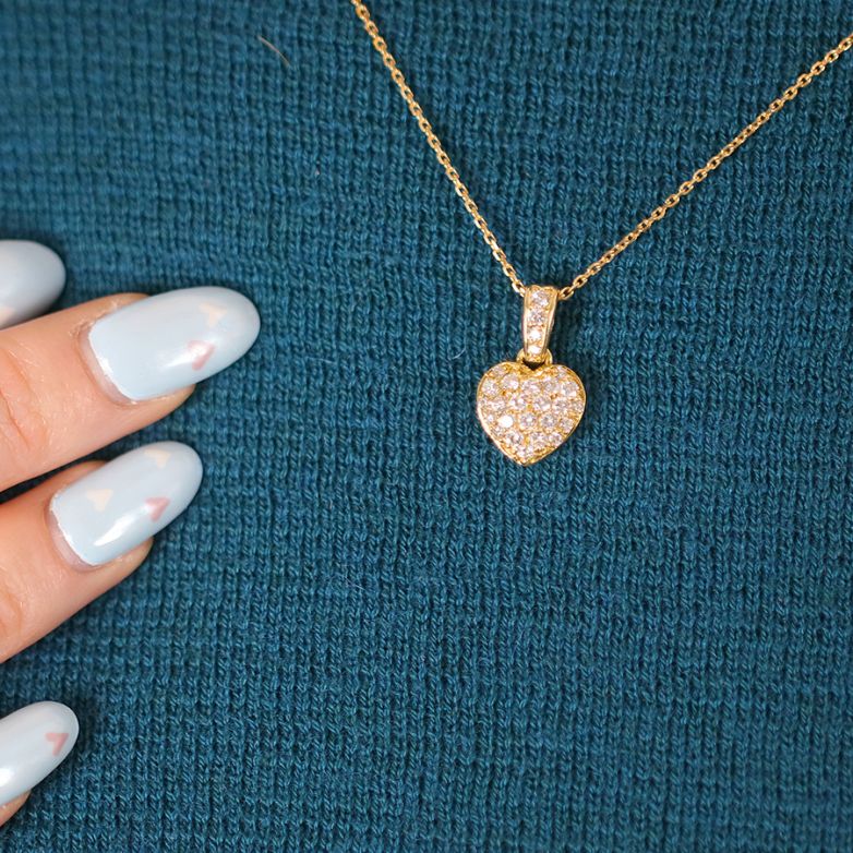 Heart pendant diamonds 0.44...