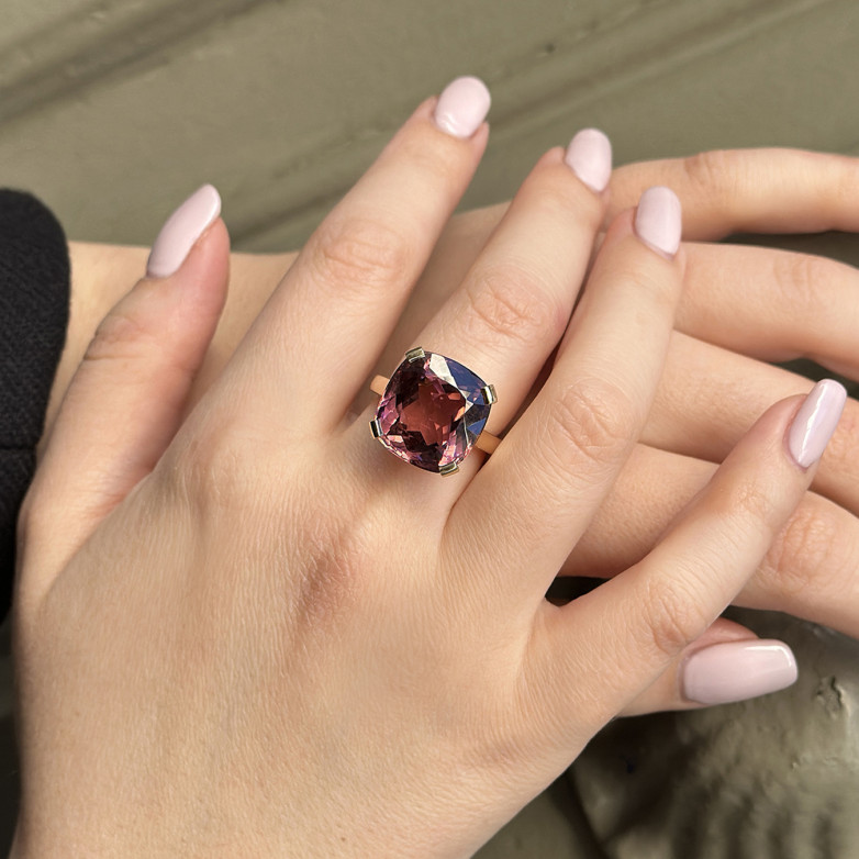 Tourmaline ring 16.44...