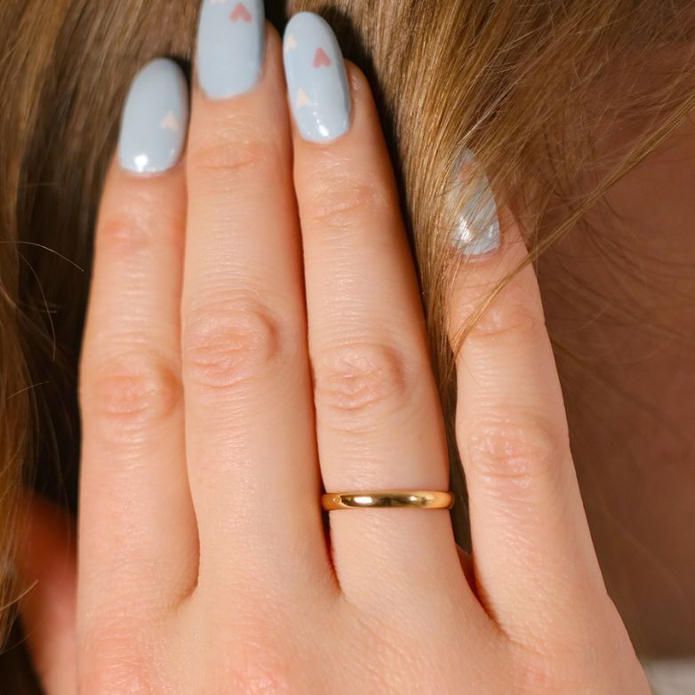 Yellow gold wedding ring 1.78g