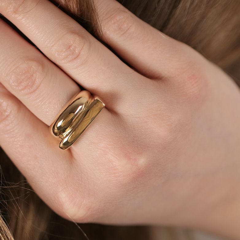 Yellow gold ring 12.61g