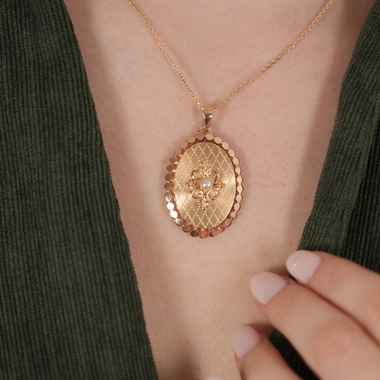 Vintage cassolette pendant...
