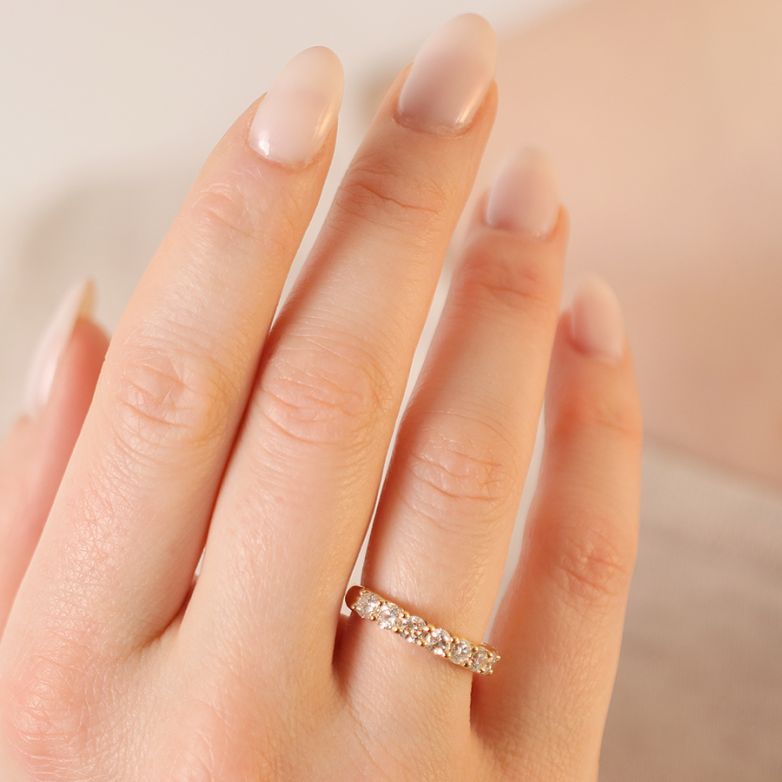 Diamond wedding band 1.18...