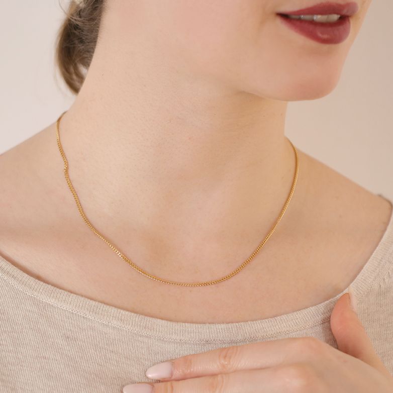 Yellow gold curb chain 5.39g