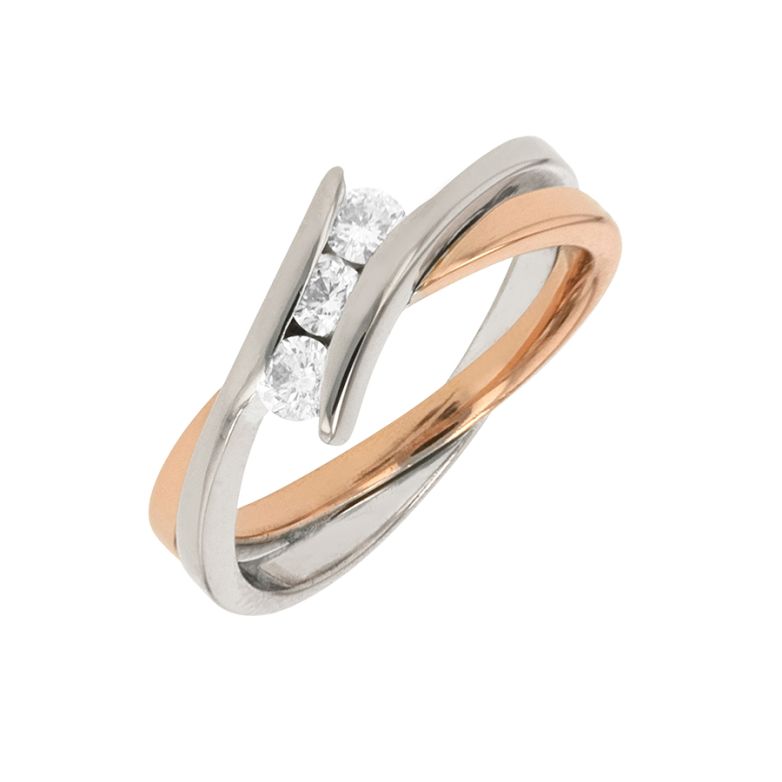 Diamond trilogy ring 0.30...