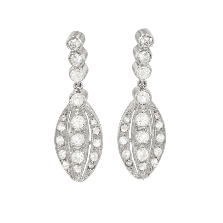 Antique earrings diamonds...
