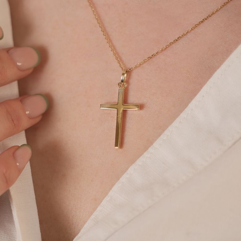 Yellow gold cross 3.68g