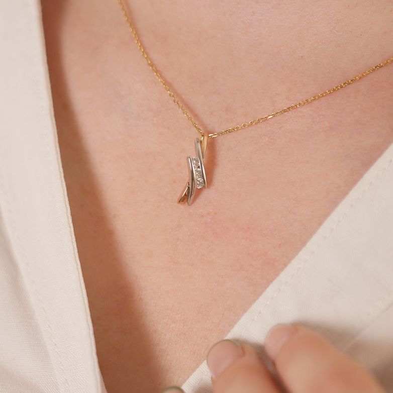 Diamond trilogy pendant...