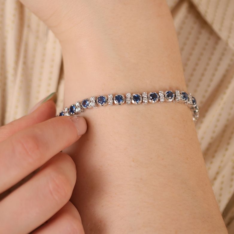Bracelet sapphires 6.44...