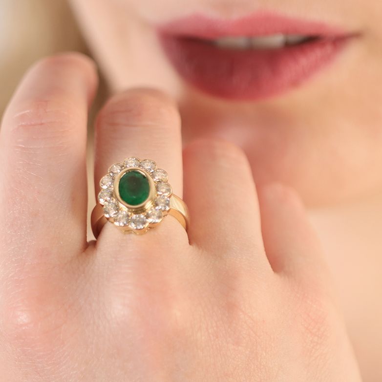 Bague marguerite émeraude...