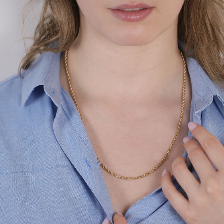 Twisted link necklace...