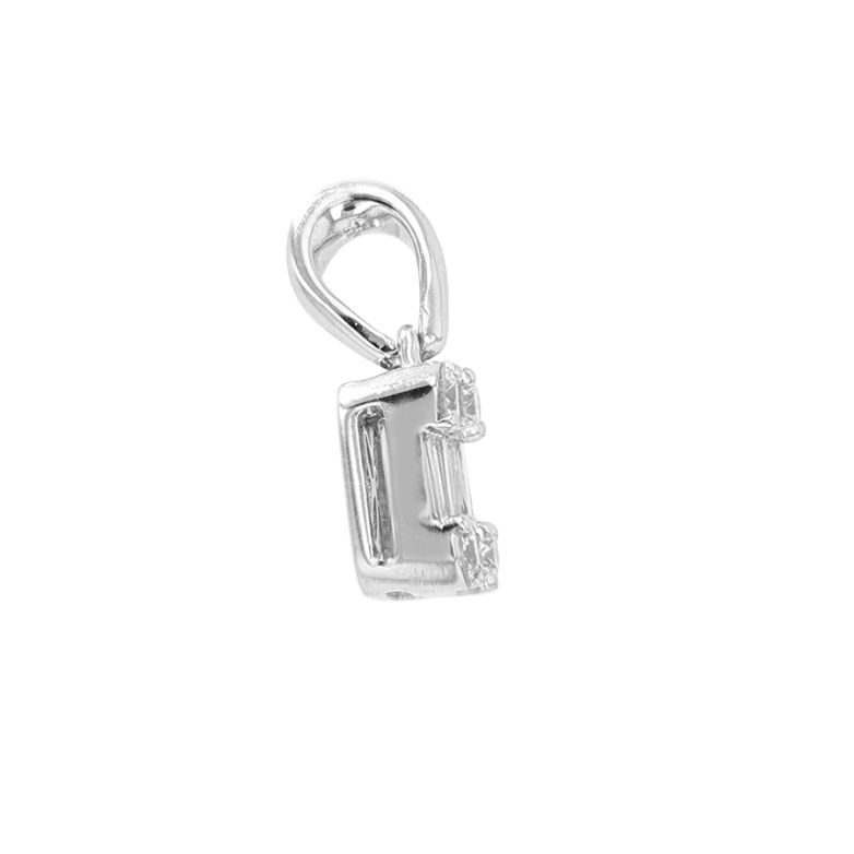 Diamond pendant 0.23 carat...