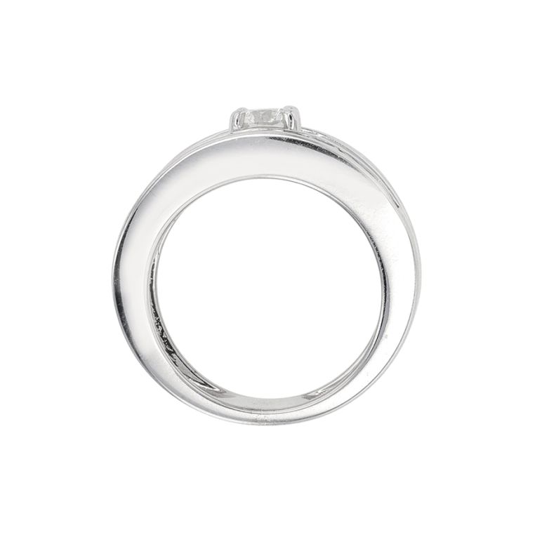 Diamond ring 2.07 carats...