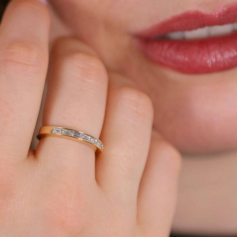 Diamond wedding band 0.65...
