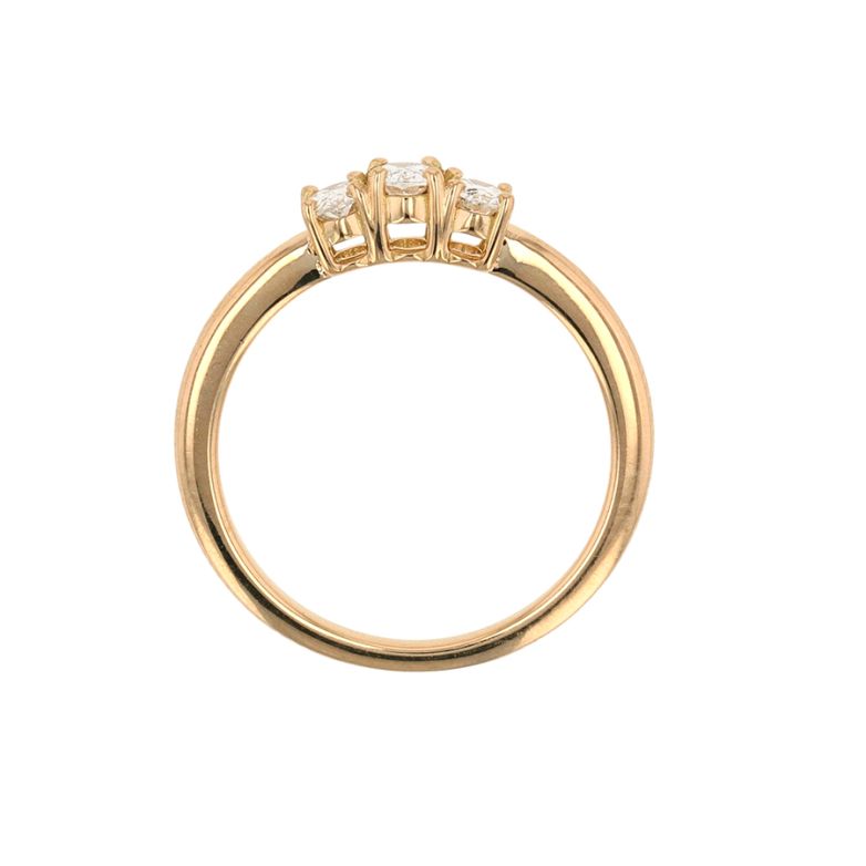 Diamond ring 0.49 carat...