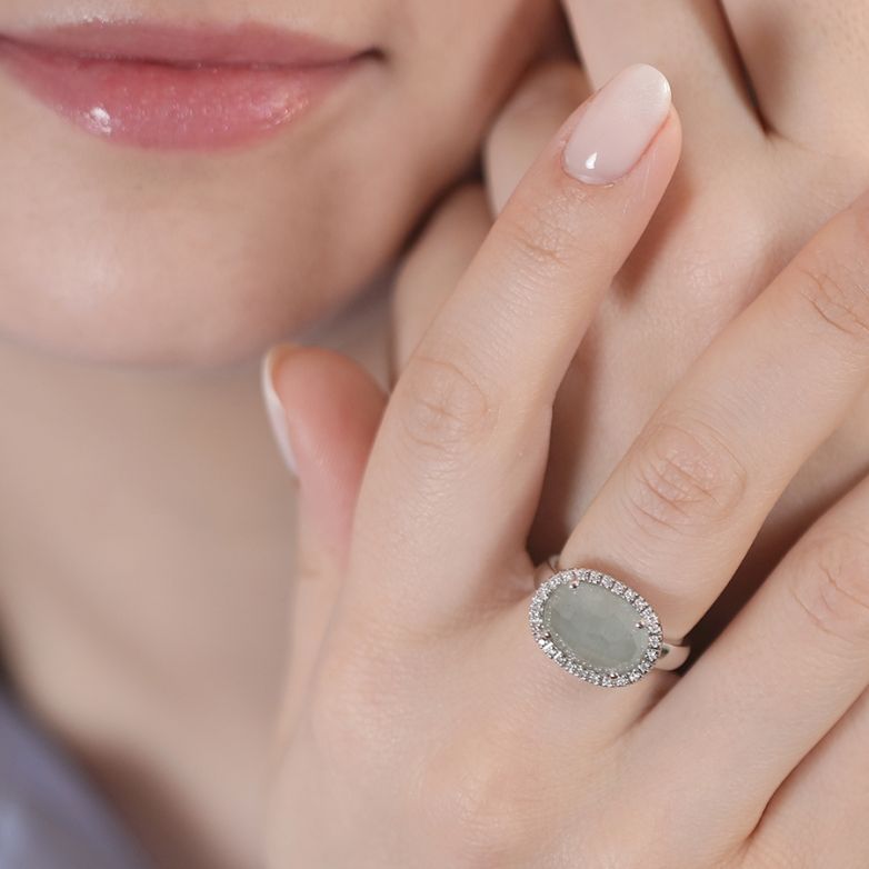 Aquamarine ring 4.96 carats...