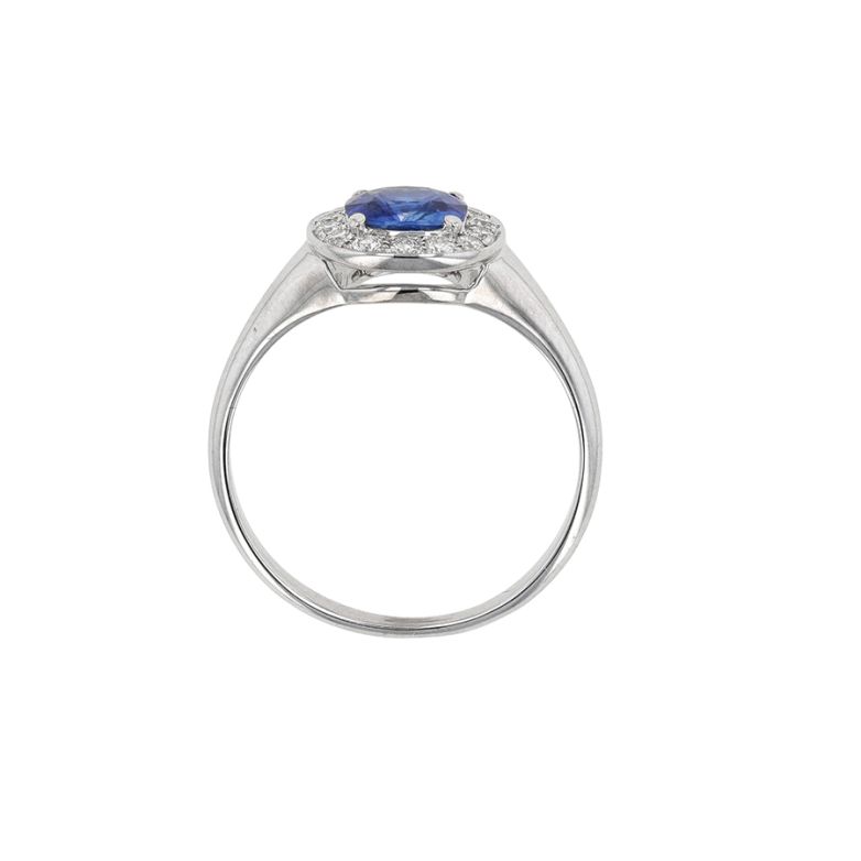 Ring sapphire 0.96 carat...