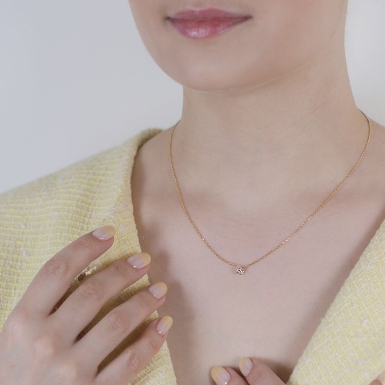 Diamond necklace 0.33 carat...